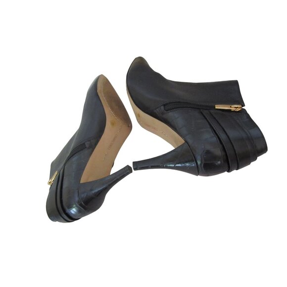 Vince Camuto Selmente Buckled Black Leather Booties SZ 8M - Picture 6 of 6